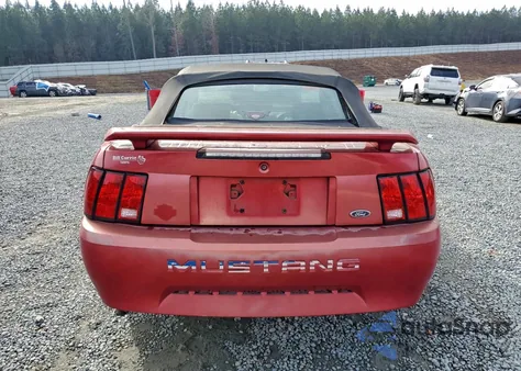 2002 Ford Mustang z USA, uszkodzony, nr VIN 1FAFP44482F111153